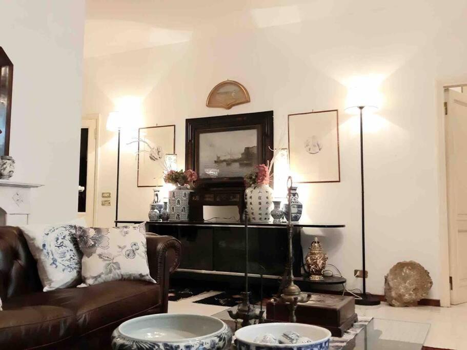 La Villa Bianca - Appartamento In Villa سيستو فيورنتينو المظهر الخارجي الصورة
