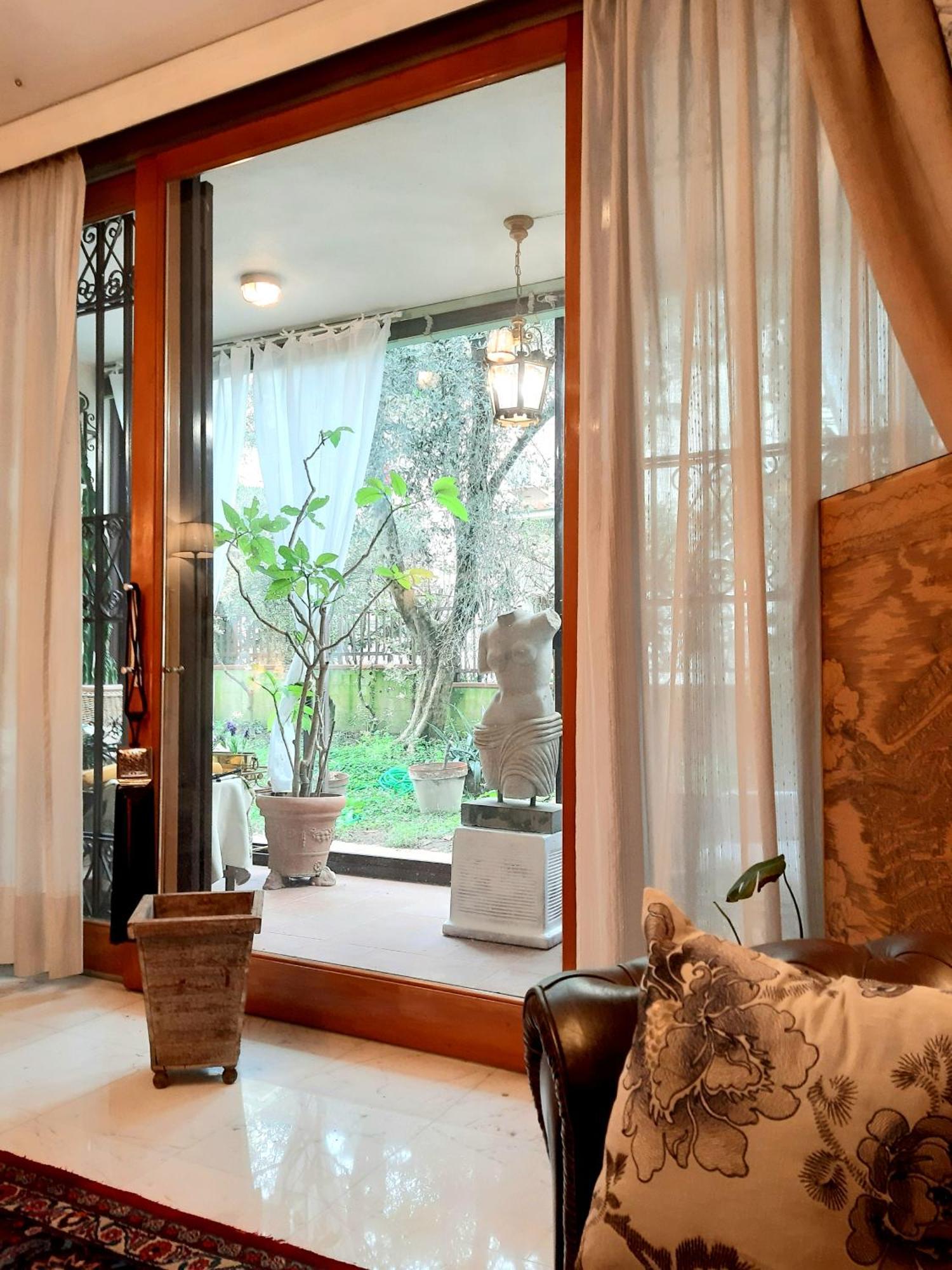 La Villa Bianca - Appartamento In Villa سيستو فيورنتينو المظهر الخارجي الصورة